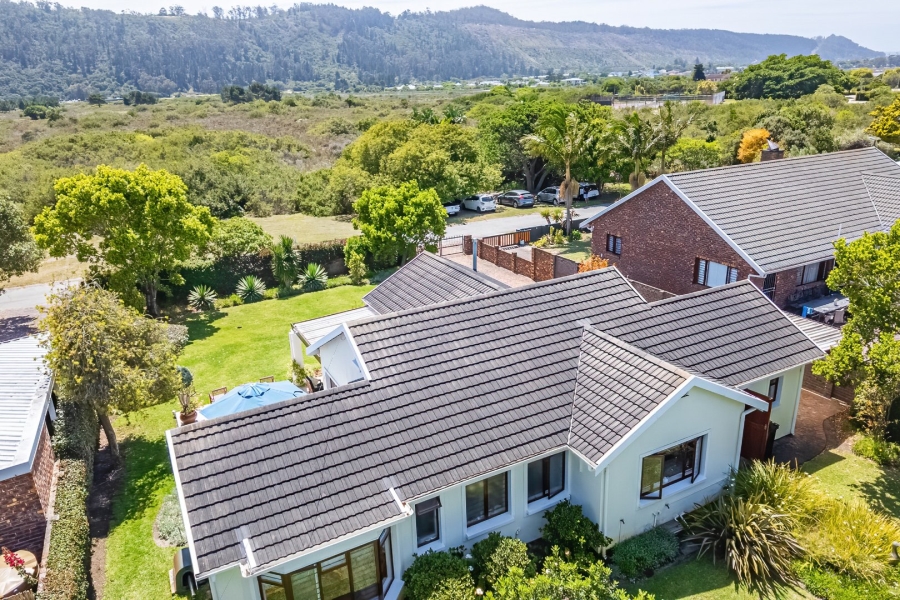 3 Bedroom Property for Sale in The Island Western Cape